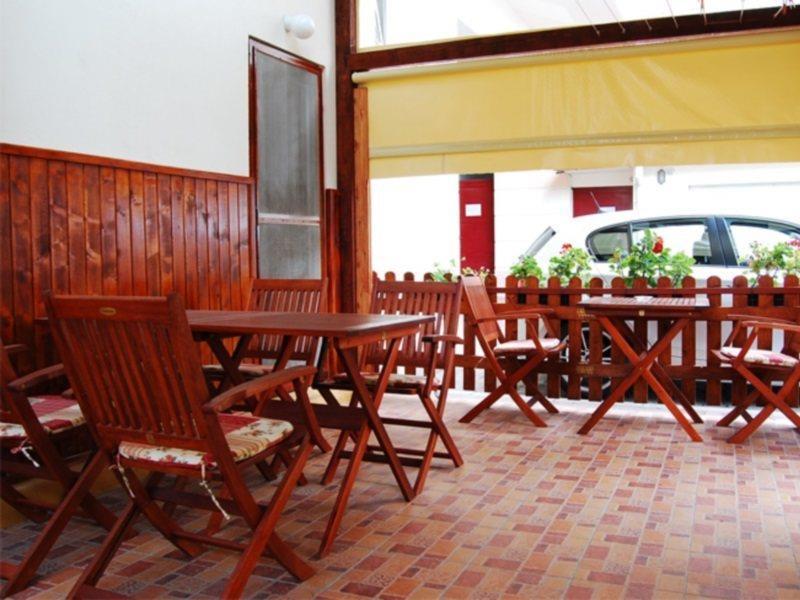 Voyager Bed & Breakfast Novi Sad Bagian luar foto