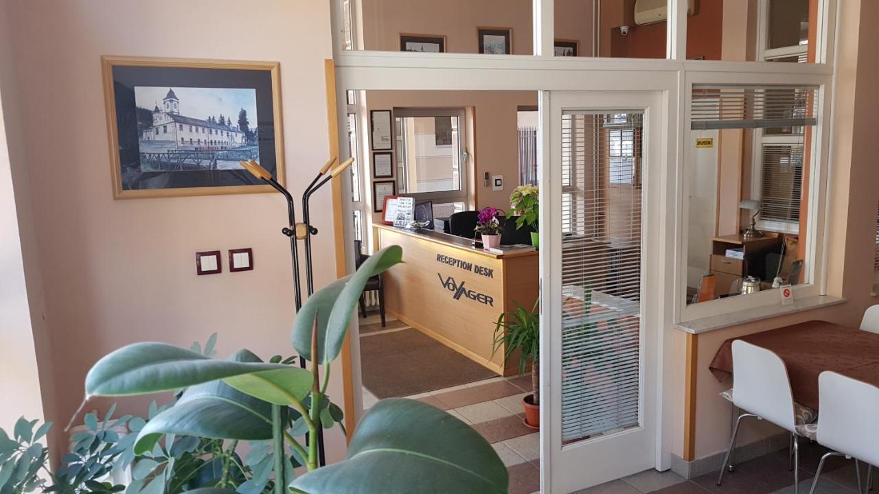 Voyager Bed & Breakfast Novi Sad Bagian luar foto