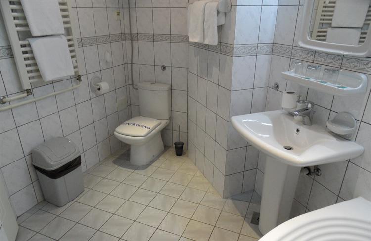 Voyager Bed & Breakfast Novi Sad Bagian luar foto